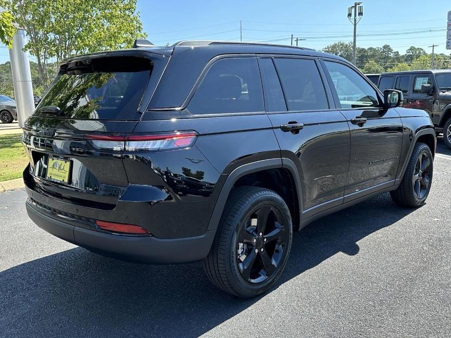 new 2024 Jeep Grand Cherokee car, priced at $48,230