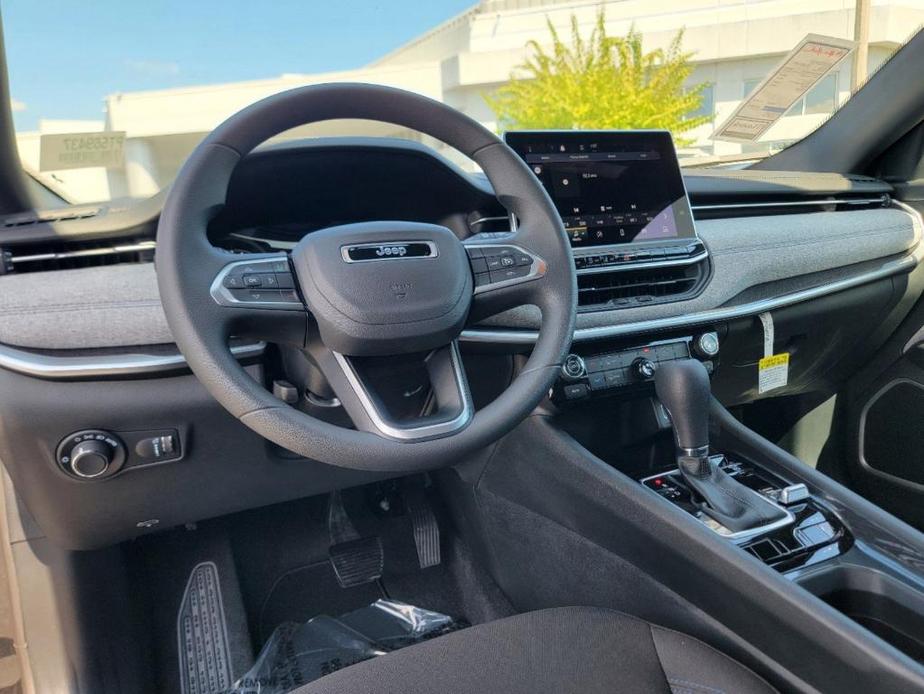 new 2023 Jeep Compass car, priced at $27,450