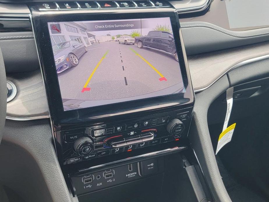 new 2023 Jeep Grand Cherokee car, priced at $46,680