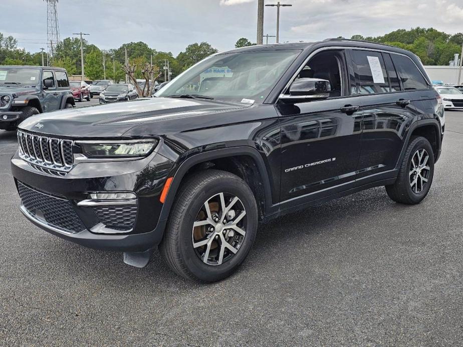 used 2023 Jeep Grand Cherokee car