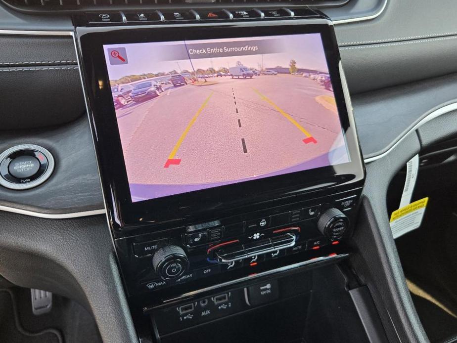 new 2025 Jeep Grand Cherokee car, priced at $50,810