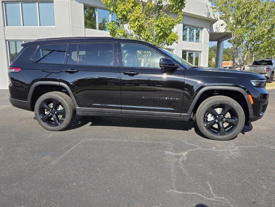 new 2025 Jeep Grand Cherokee L car, priced at $46,175