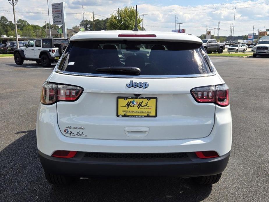 new 2025 Jeep Compass car, priced at $24,900