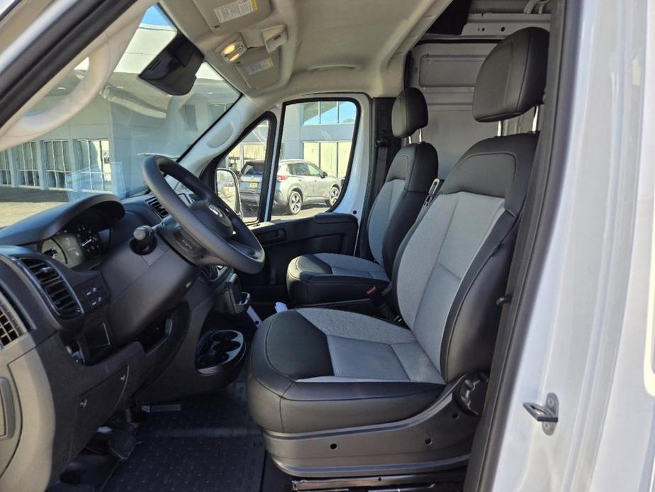 new 2025 Ram ProMaster 3500 car, priced at $53,760