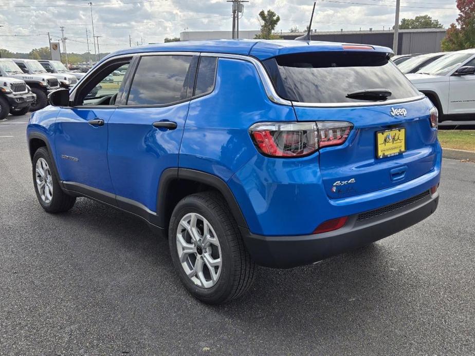 new 2025 Jeep Compass car, priced at $25,495