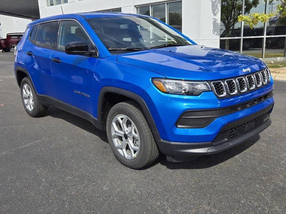 new 2025 Jeep Compass car, priced at $25,495