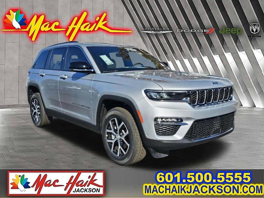 new 2024 Jeep Grand Cherokee car, priced at $42,340