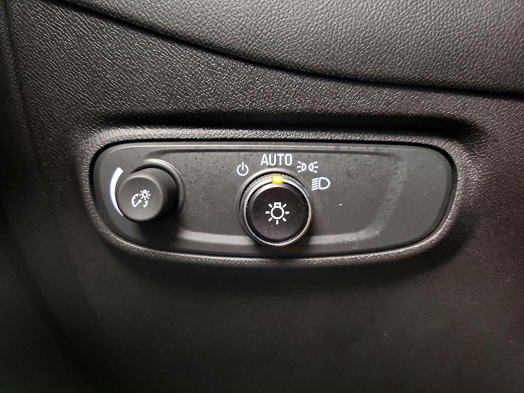 used 2022 Chevrolet Equinox car, priced at $23,998