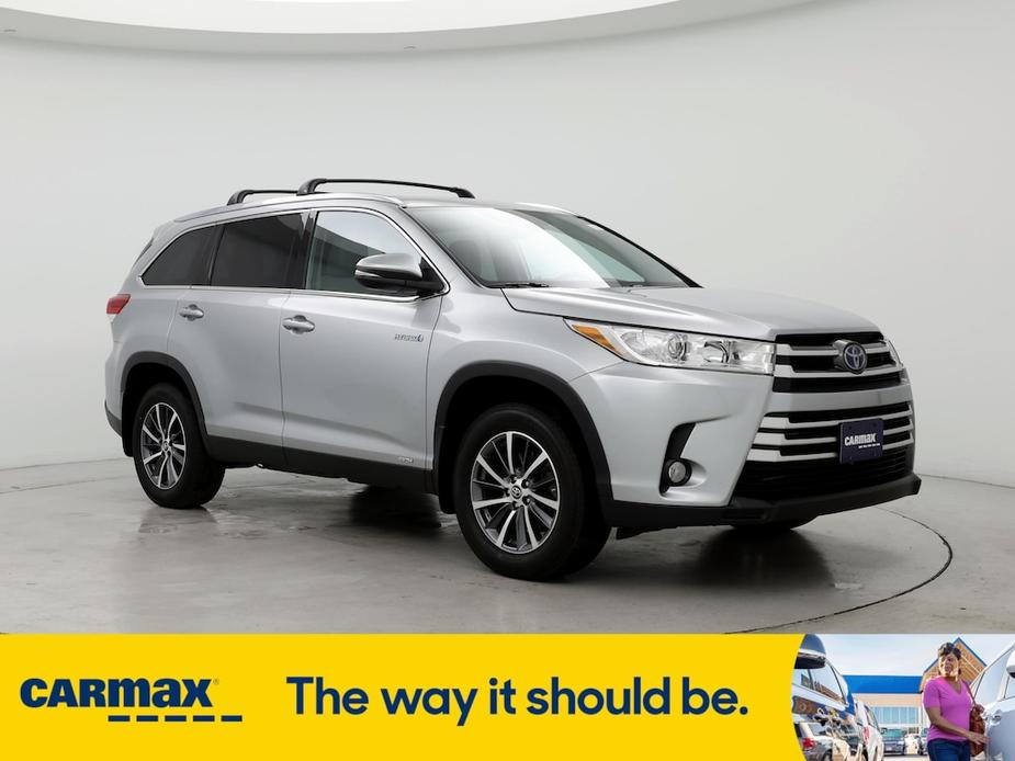 used 2019 Toyota Highlander Hybrid car, priced at $37,998