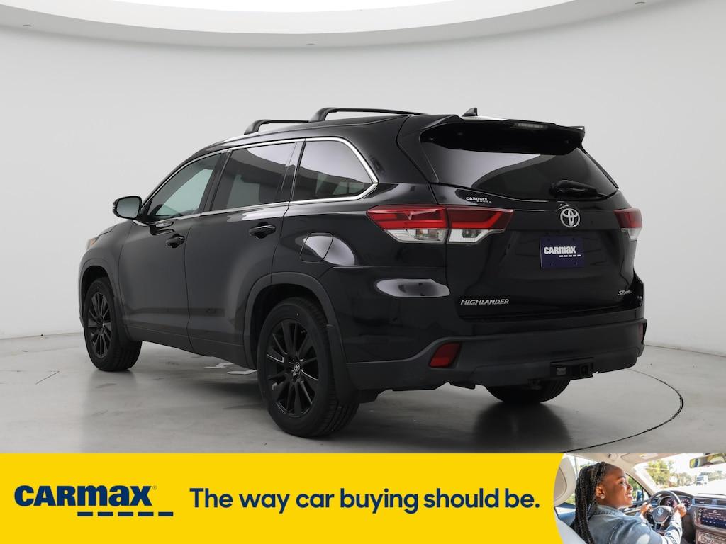 used 2019 Toyota Highlander car, priced at $26,998