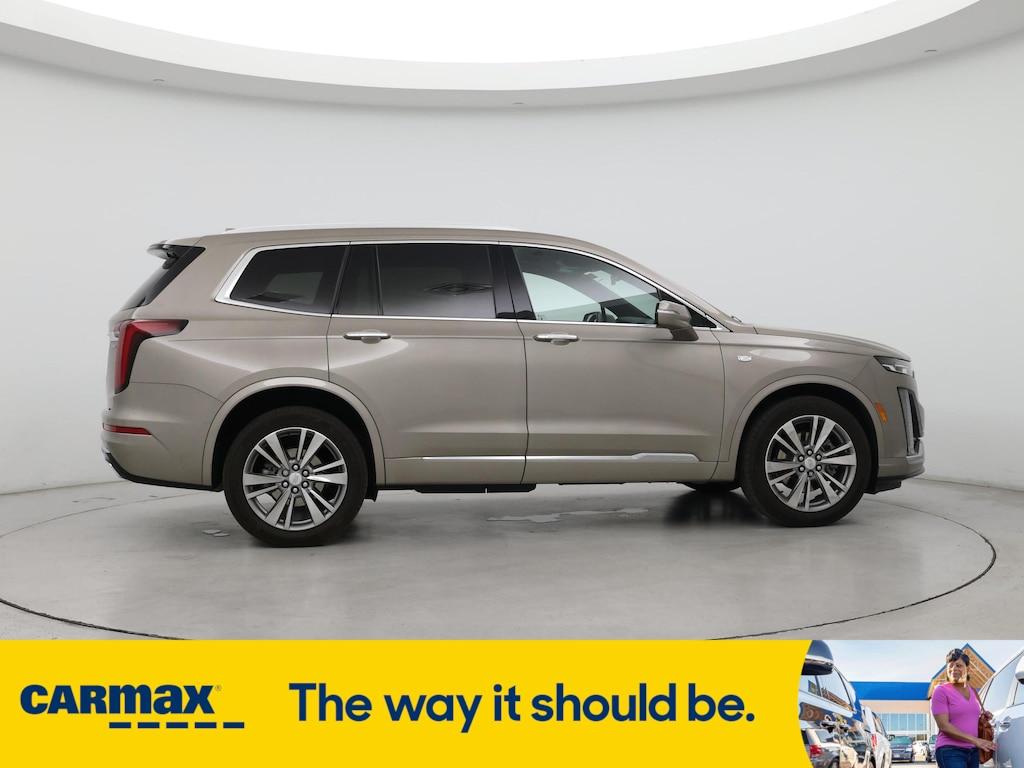 used 2022 Cadillac XT6 car, priced at $36,998