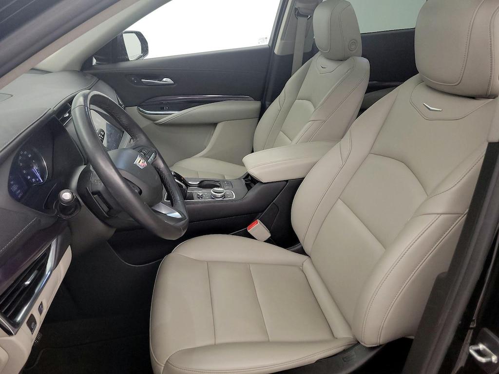 used 2023 Cadillac XT4 car, priced at $30,998