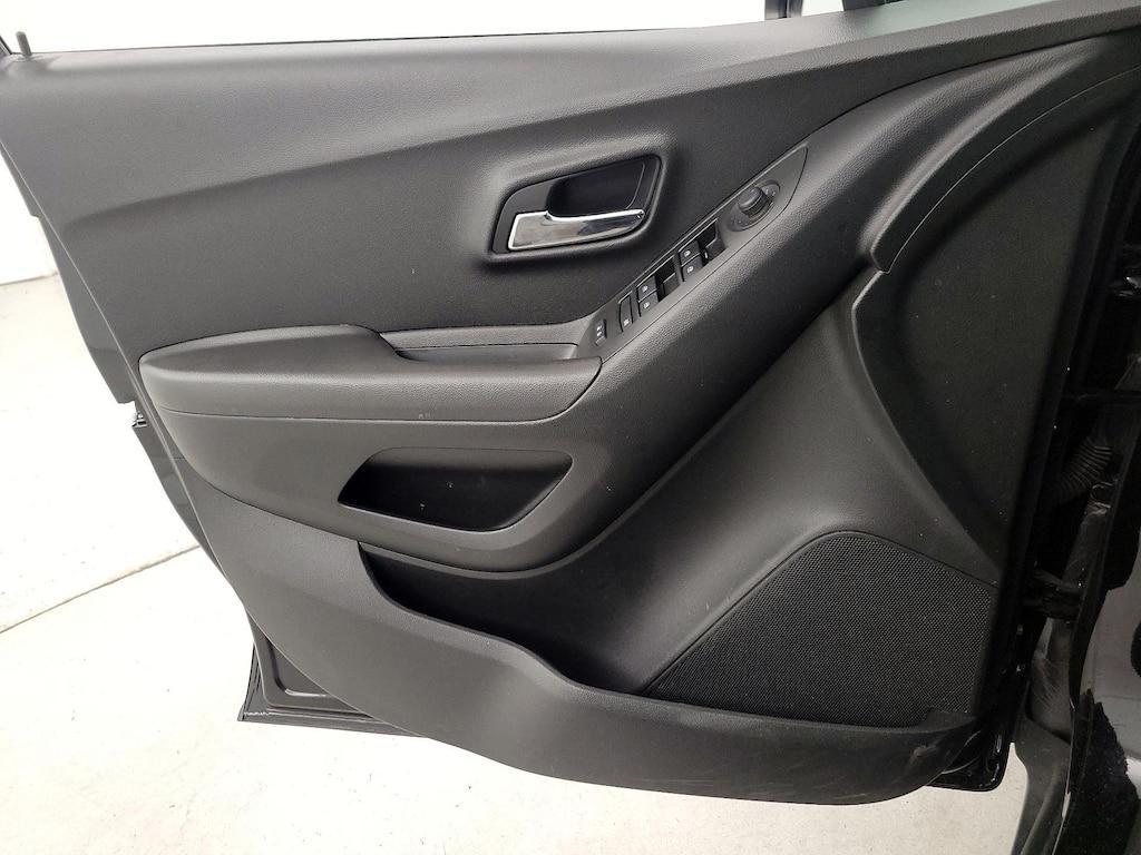 used 2020 Chevrolet Trax car, priced at $16,998