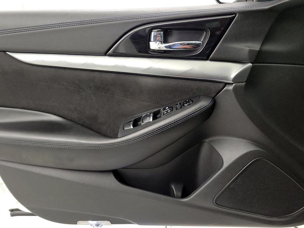 used 2016 Nissan Maxima car, priced at $18,998