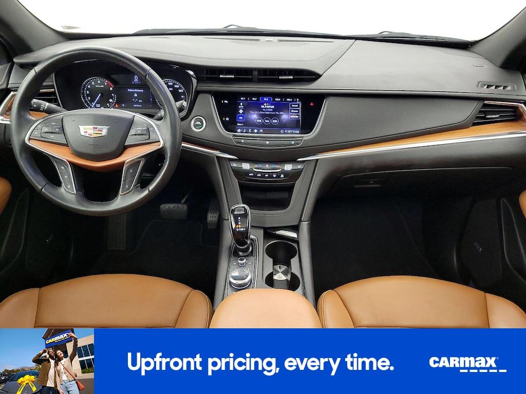 used 2020 Cadillac XT5 car, priced at $26,998