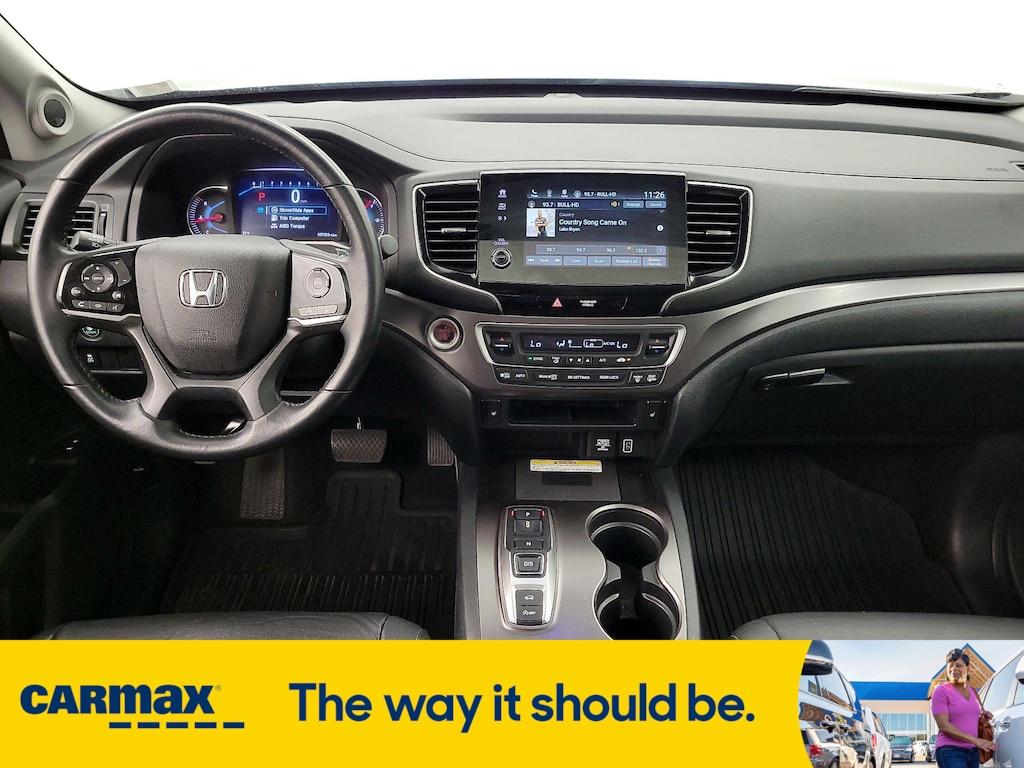 used 2022 Honda Pilot car, priced at $34,998