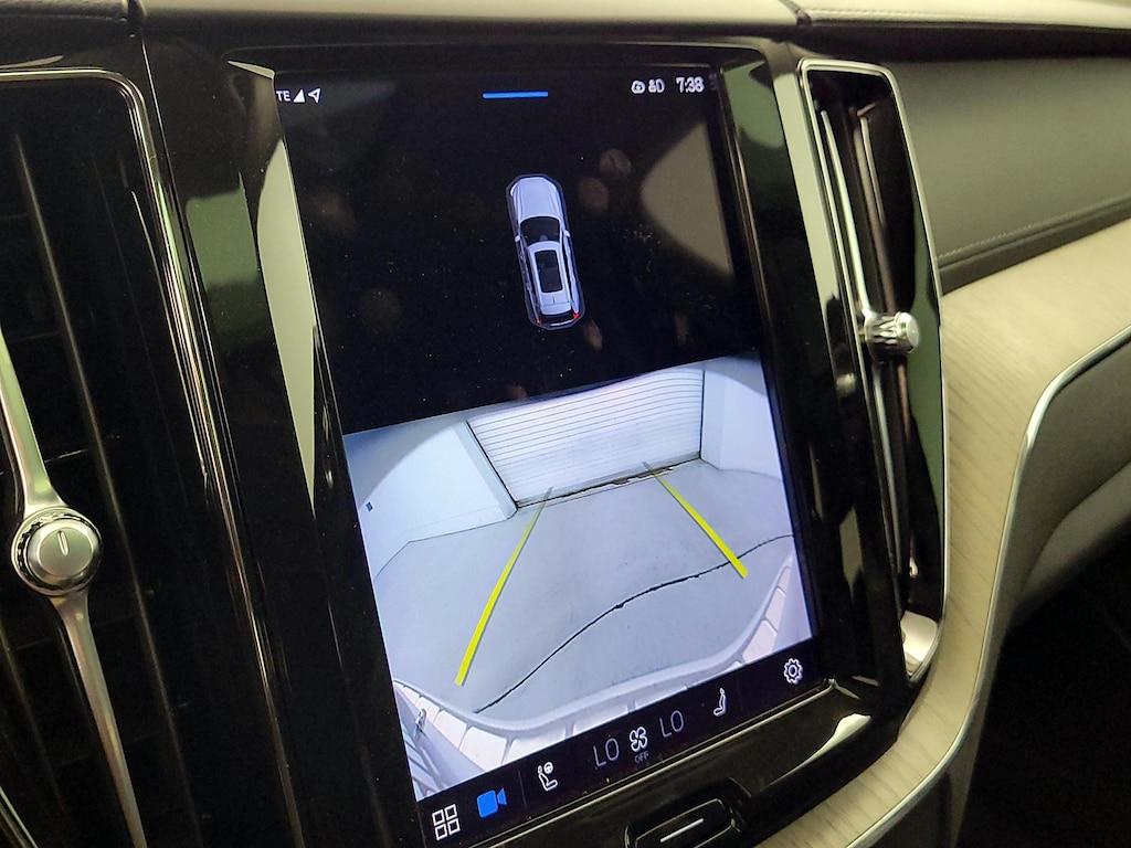 used 2022 Volvo XC60 car, priced at $32,998