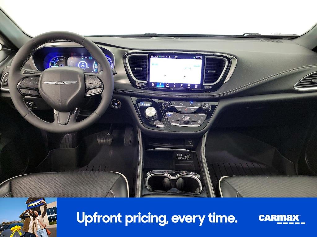 used 2022 Chrysler Pacifica Hybrid car, priced at $31,998
