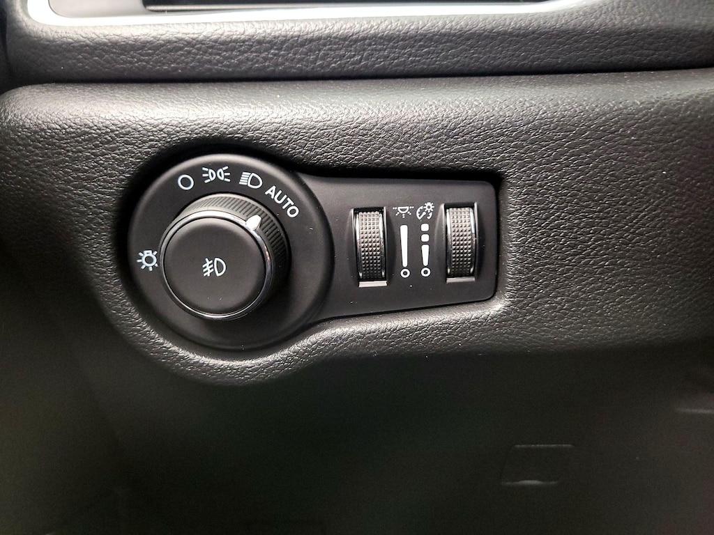 used 2022 Chrysler Pacifica Hybrid car, priced at $31,998