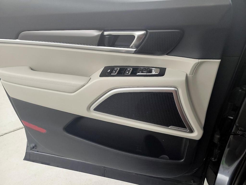 used 2023 Kia Telluride car, priced at $33,998