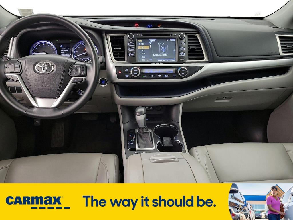 used 2017 Toyota Highlander car, priced at $28,998
