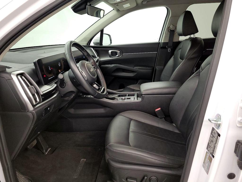 used 2024 Kia Sorento car, priced at $28,998