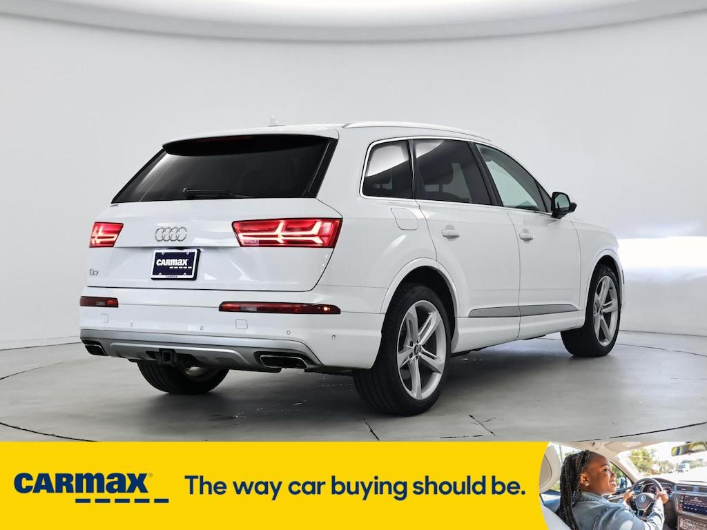 used 2019 Audi Q7 car, priced at $30,998