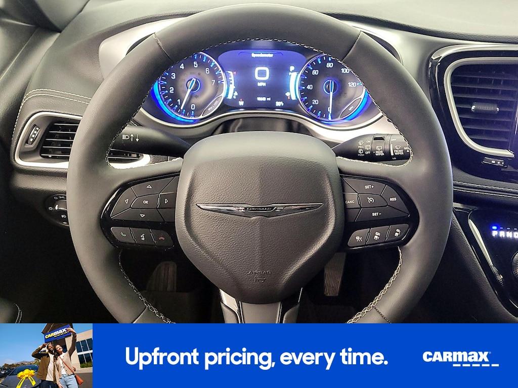 used 2023 Chrysler Pacifica car, priced at $34,998