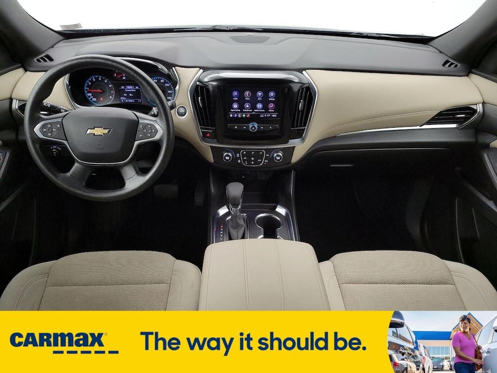 used 2022 Chevrolet Traverse car, priced at $26,998