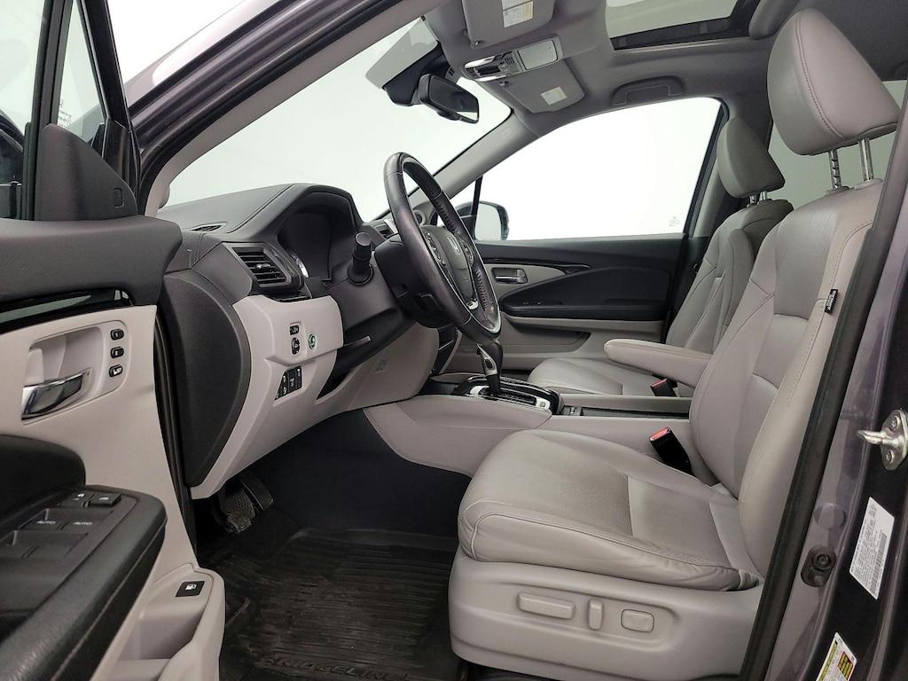 used 2019 Honda Ridgeline car, priced at $31,998