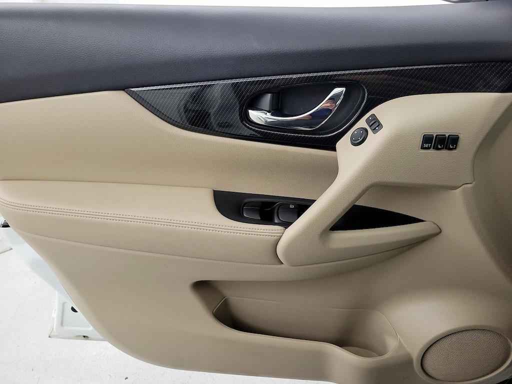 used 2020 Nissan Rogue car, priced at $19,998