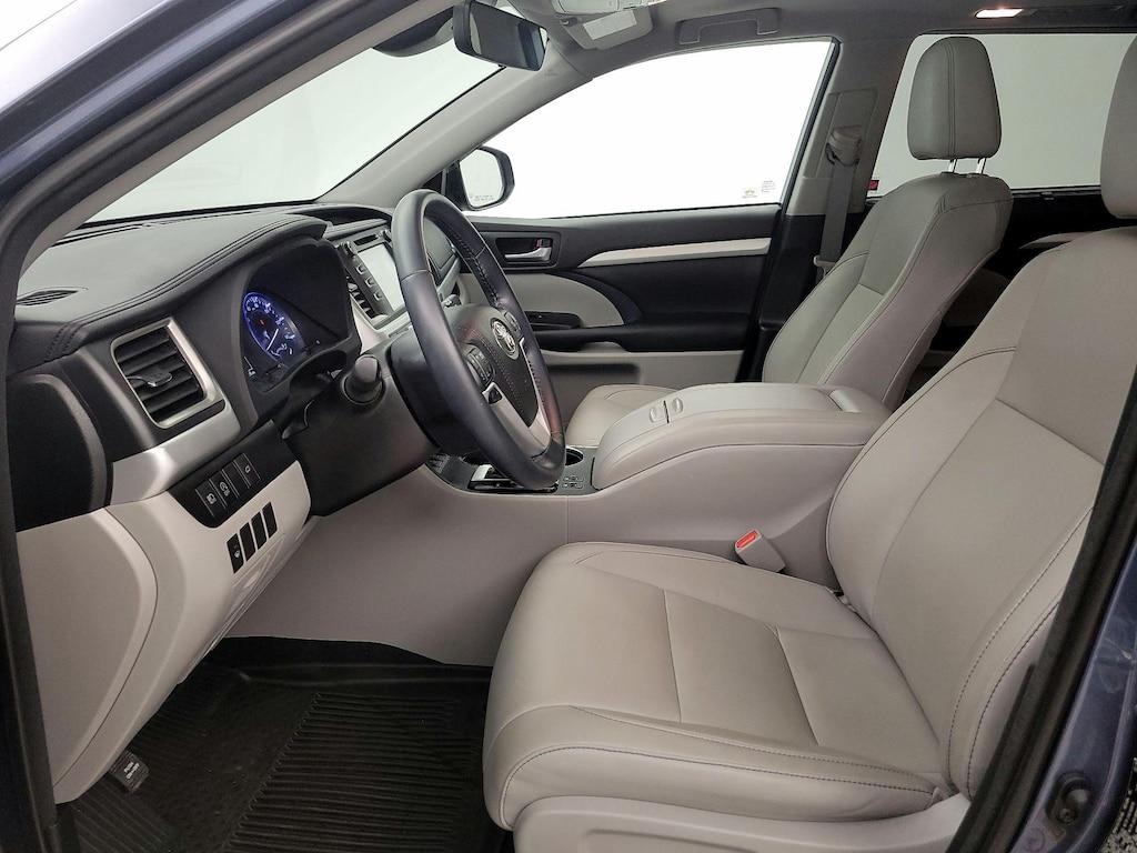 used 2018 Toyota Highlander car, priced at $34,998