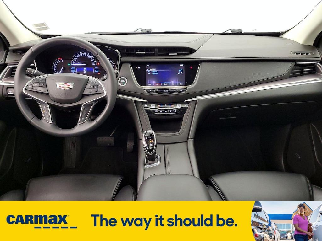 used 2017 Cadillac XT5 car, priced at $22,998