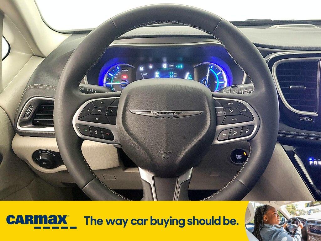 used 2022 Chrysler Pacifica Hybrid car, priced at $29,998