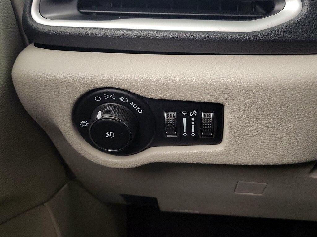 used 2022 Chrysler Pacifica Hybrid car, priced at $29,998