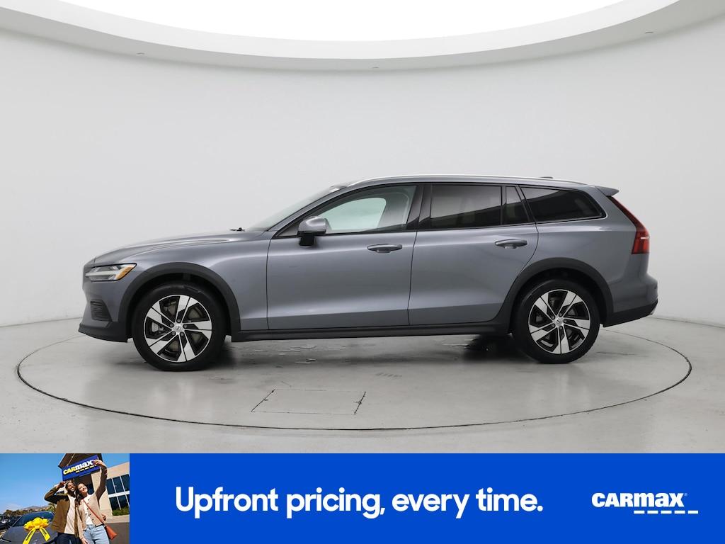 used 2020 Volvo V60 Cross Country car, priced at $30,998