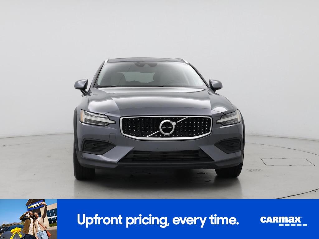 used 2020 Volvo V60 Cross Country car, priced at $30,998