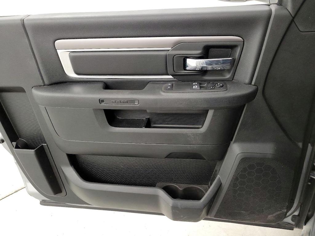 used 2021 Ram 1500 Classic car, priced at $29,998