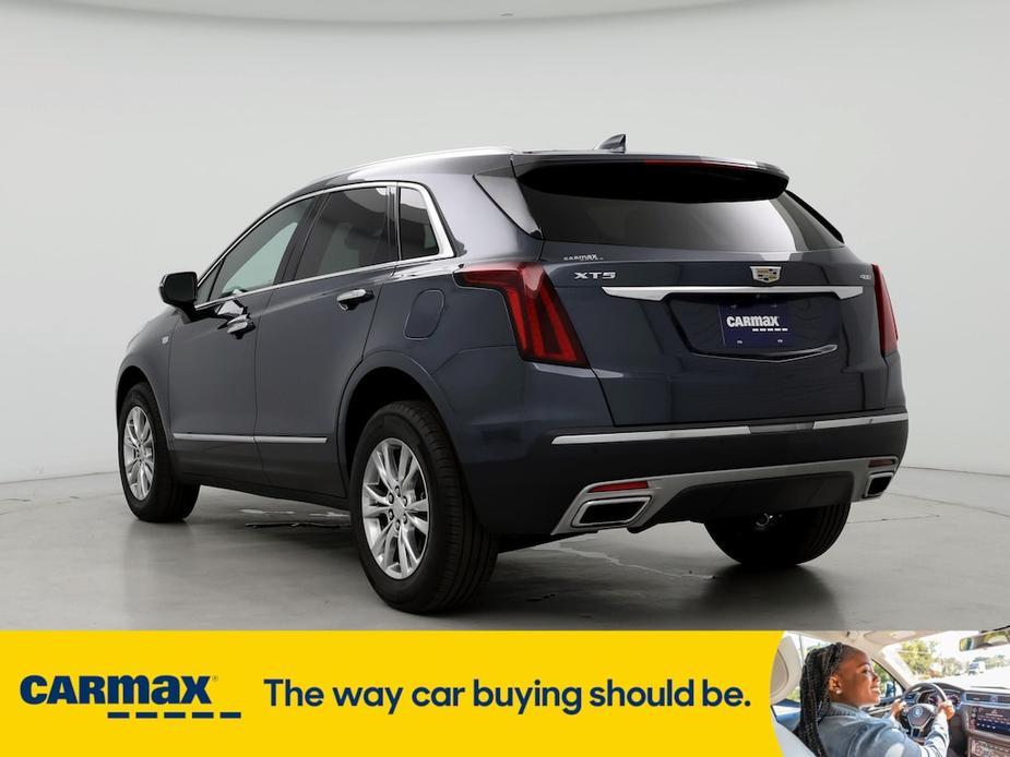 used 2021 Cadillac XT5 car, priced at $32,998