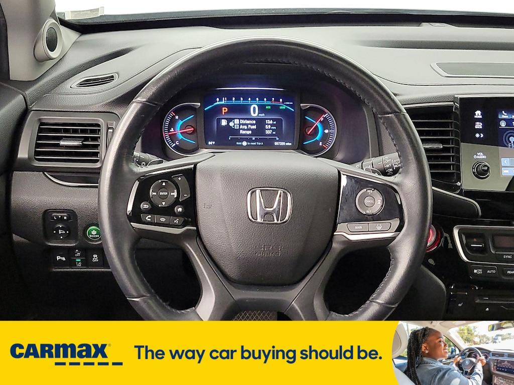 used 2022 Honda Pilot car, priced at $35,998