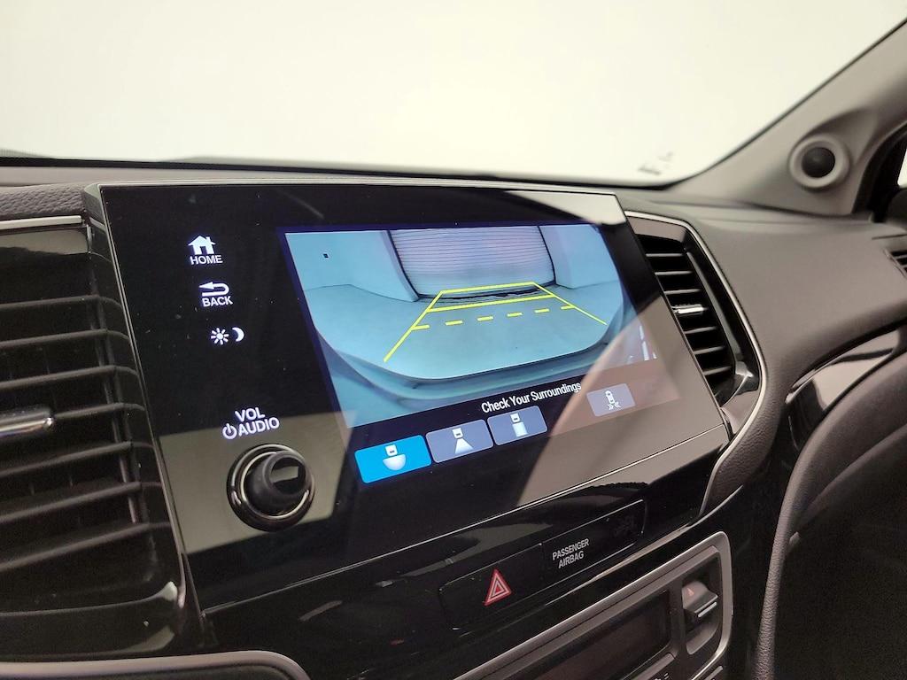 used 2022 Honda Pilot car, priced at $35,998