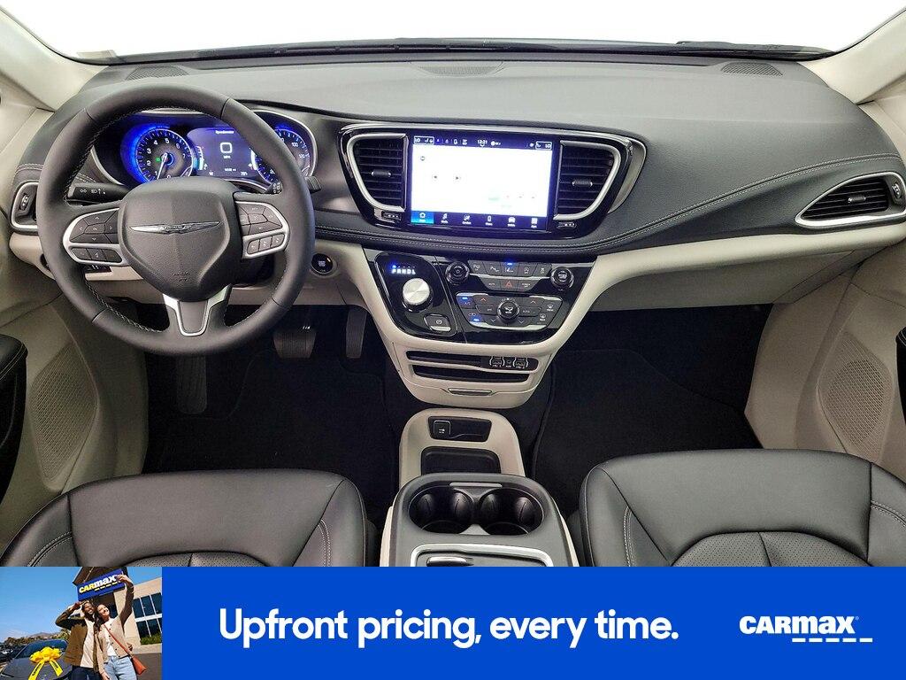 used 2024 Chrysler Pacifica car, priced at $34,998