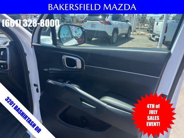 used 2023 Kia Sorento car, priced at $23,997