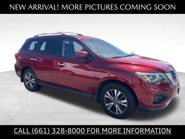 used 2020 Nissan Pathfinder car, priced at $20,999