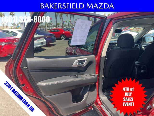 used 2020 Nissan Pathfinder car, priced at $19,879