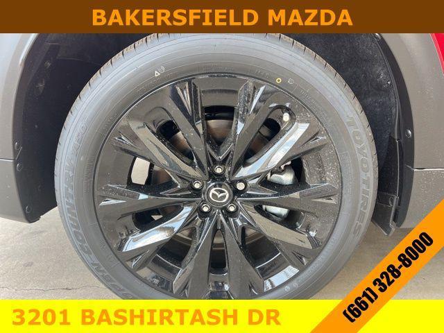 new 2025 Mazda CX-90 car, priced at $45,725