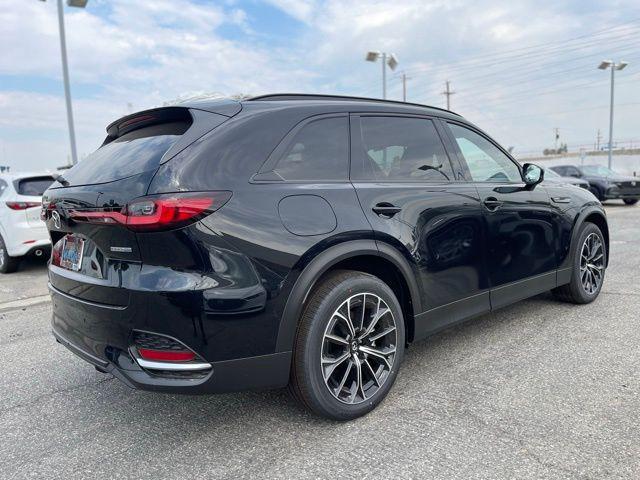 new 2025 Mazda CX-70 PHEV car, priced at $58,220