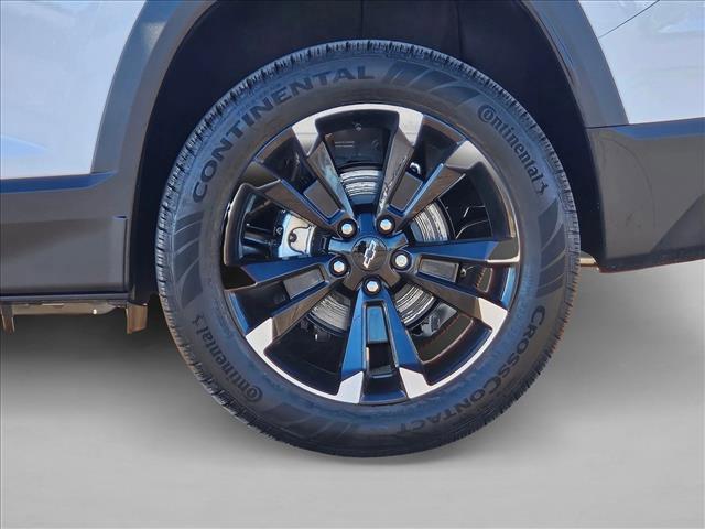 new 2026 Chevrolet Equinox car, priced at $36,689