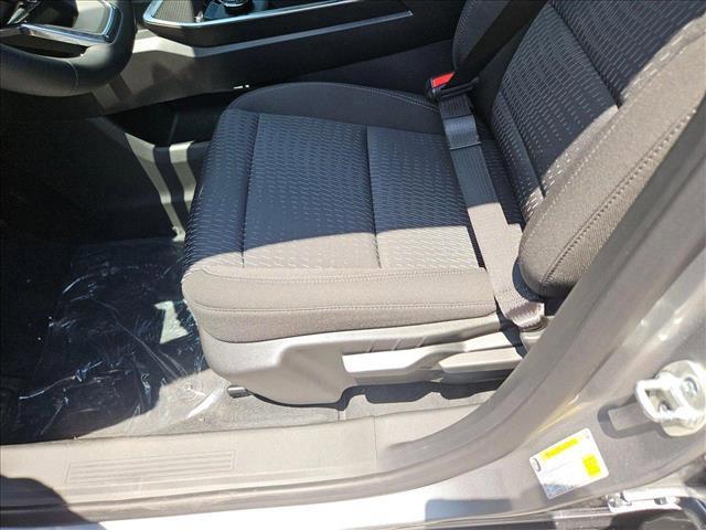 new 2026 Chevrolet Equinox car, priced at $24,995