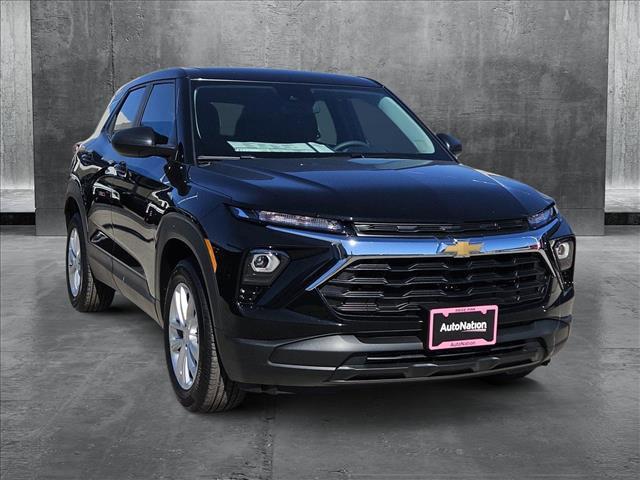 new 2025 Chevrolet TrailBlazer car, priced at $22,999